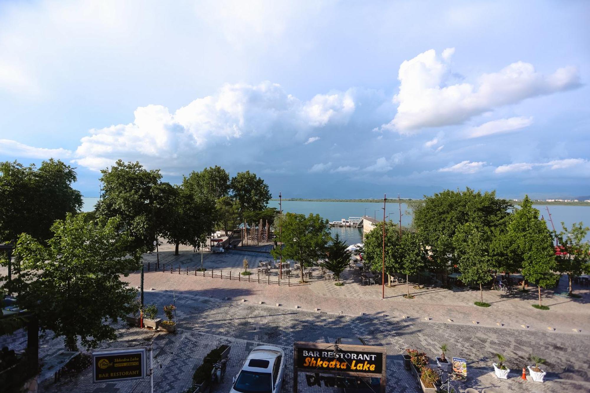 Hotel Shkodra Lake Široka Eksteriør billede
