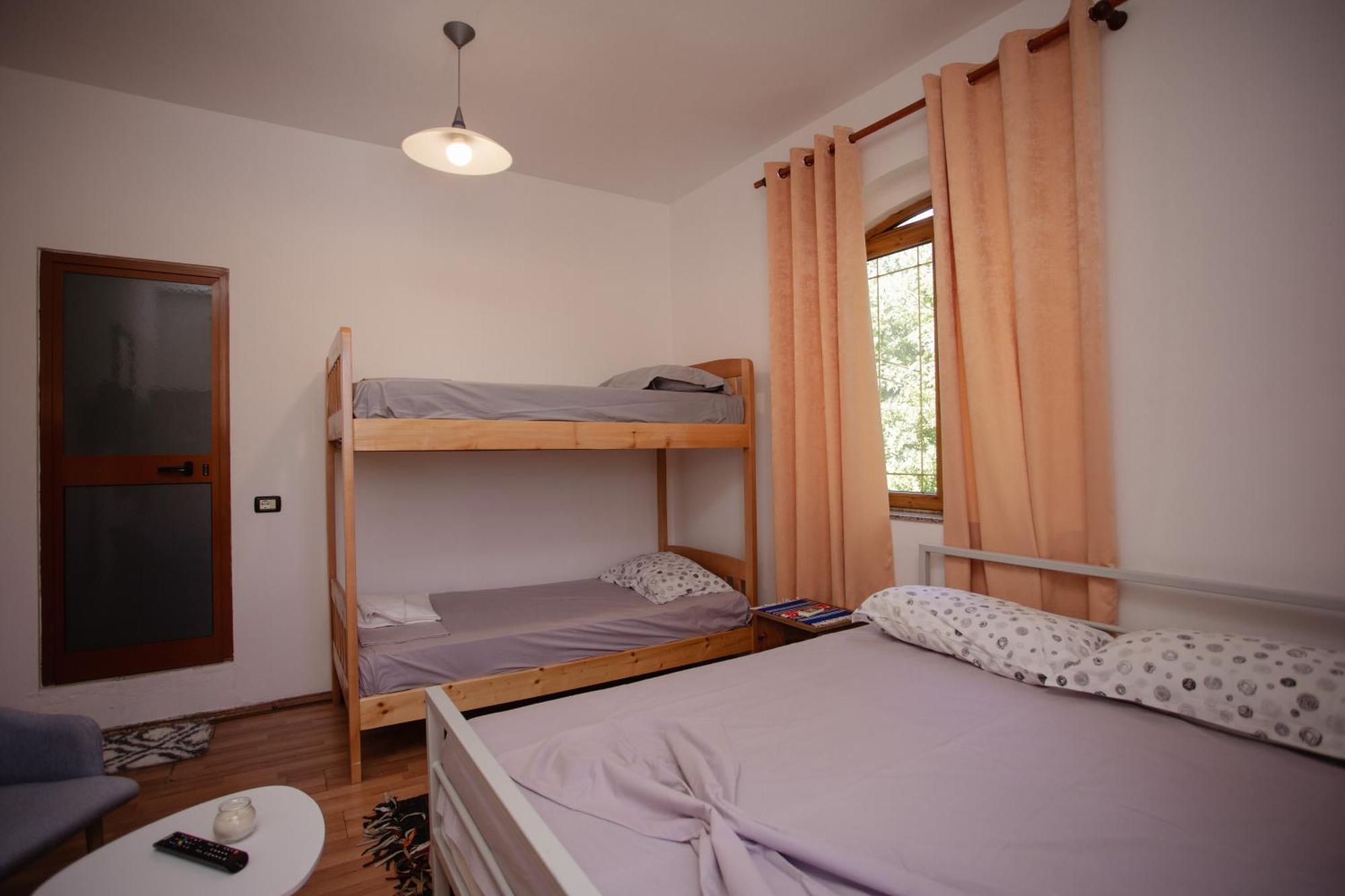 Hotel Shkodra Lake Široka Eksteriør billede