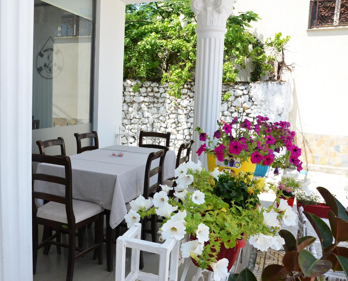 Hotel Shkodra Lake Široka Eksteriør billede